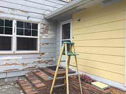 How to Fill Cracks in Wood Before Painting